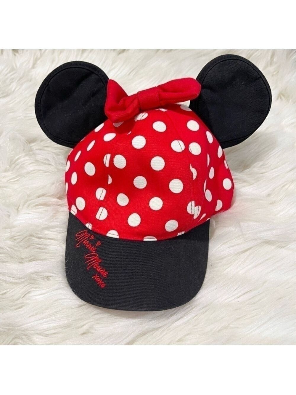 Disney Girls Minnie Mouse Red & Black Hat!